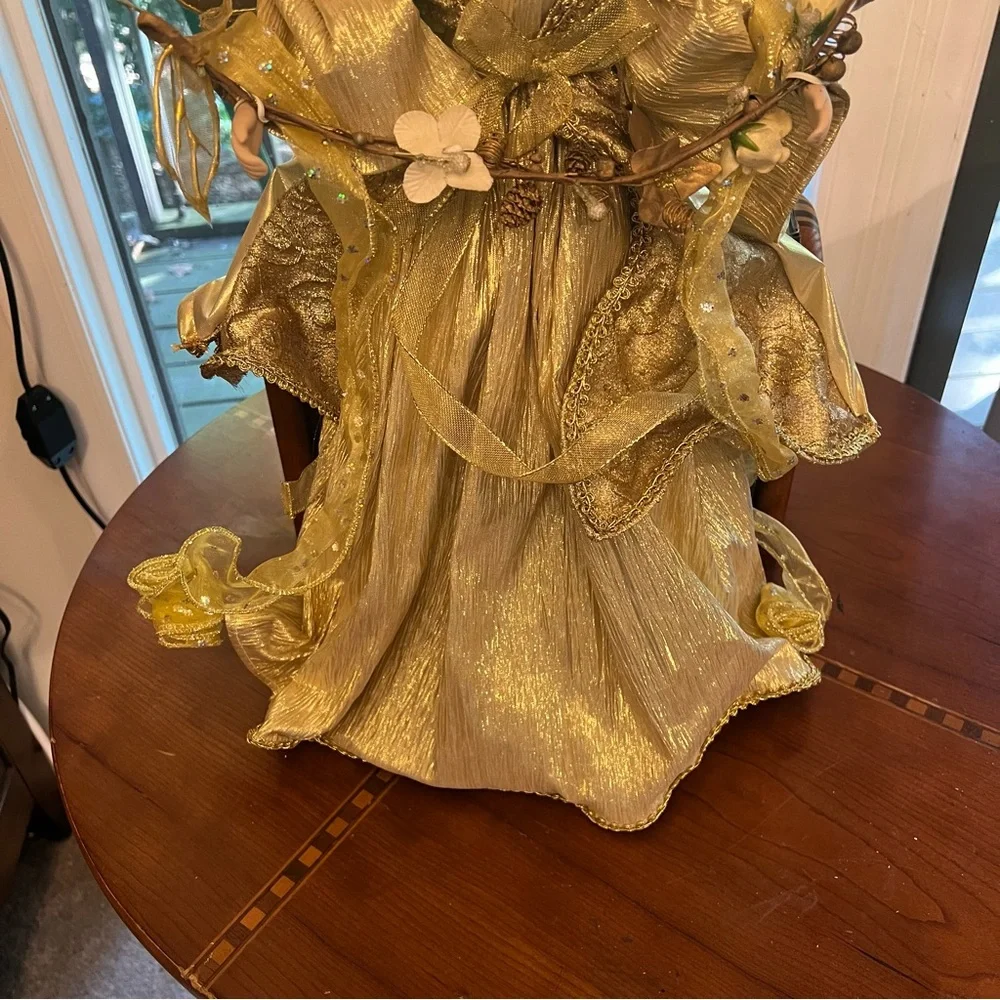 Angel Christmas Tree Topper 18” Big Holiday Time Golden Home Decor